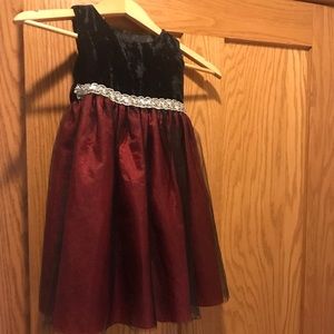 Crayon Kids Brand Dress, size 4T, Like New!